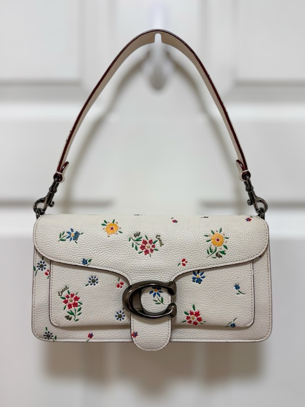 Coach Tabby 26 Wildflower Print Chalk Pebbled Leather Shoulder Bag